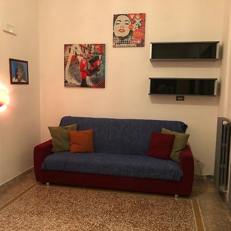 Tarumbo Holiday Intero Appartamento 120 Mq Napoli Eksteriør billede