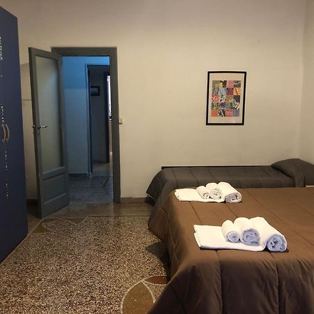 Tarumbo Holiday Intero Appartamento 120 Mq Napoli Eksteriør billede