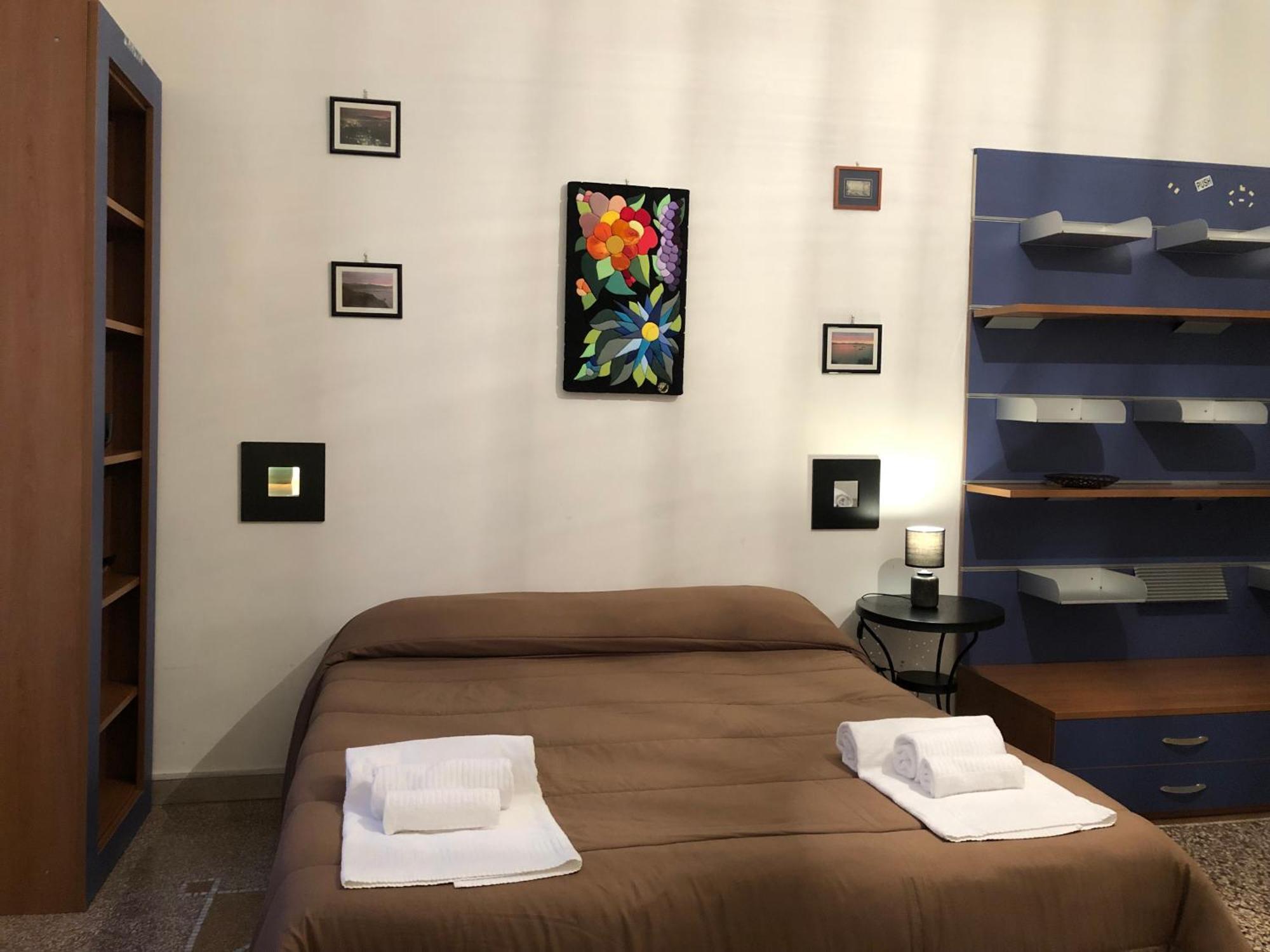 Tarumbo Holiday Intero Appartamento 120 Mq Napoli Eksteriør billede